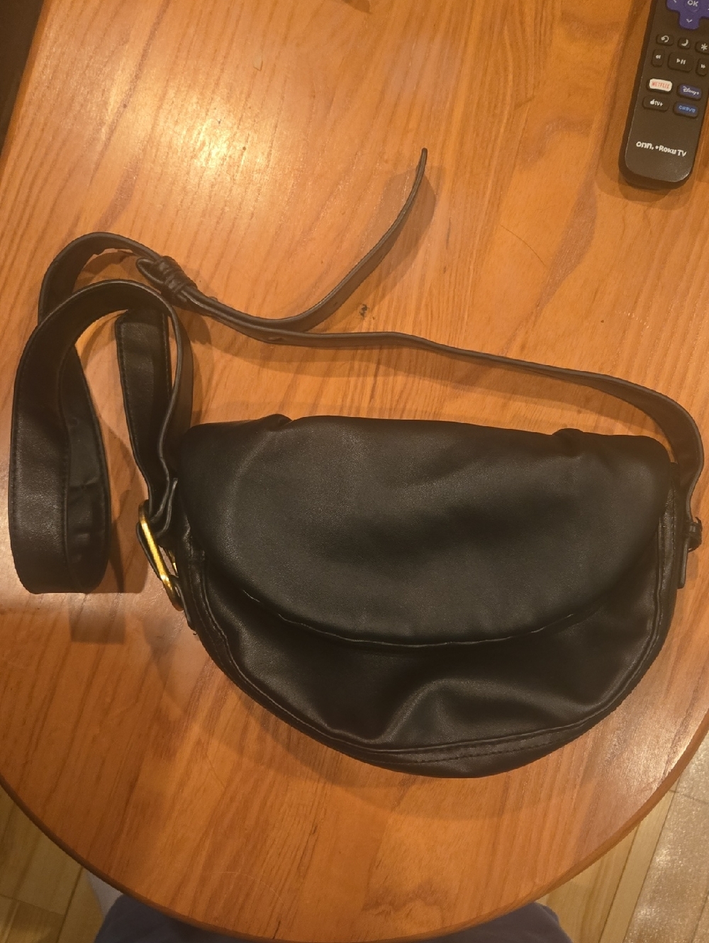 Street Level NEW Black Leather-Feel Crossbody Sling Bag